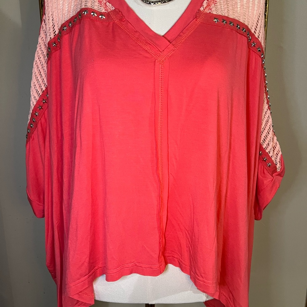 POL Women's Salmon V-Neck Top with Studded Details oversized small